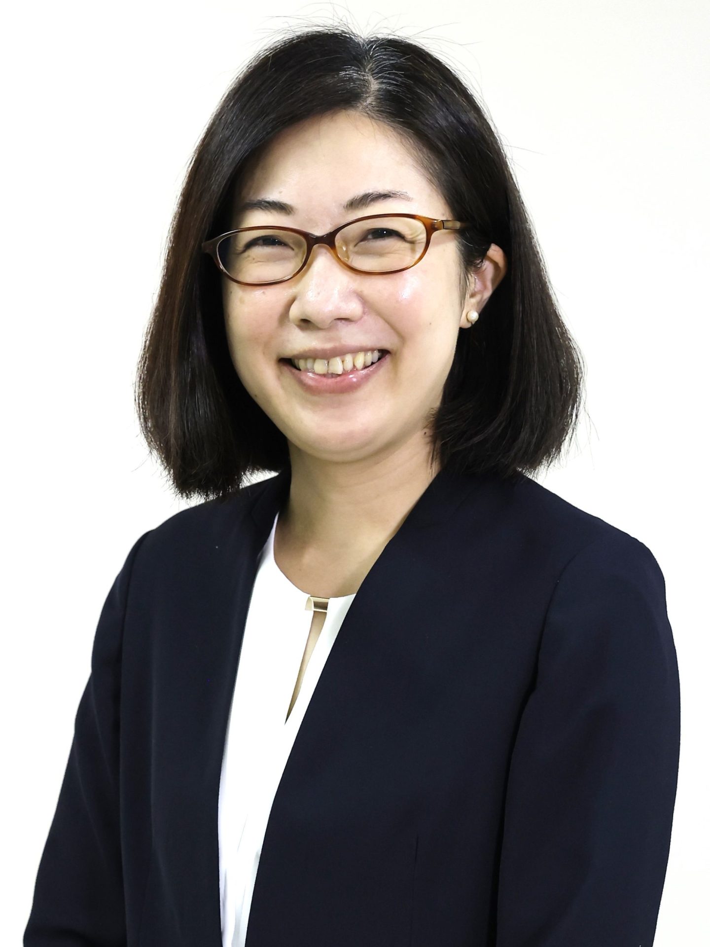 明田川　知美
