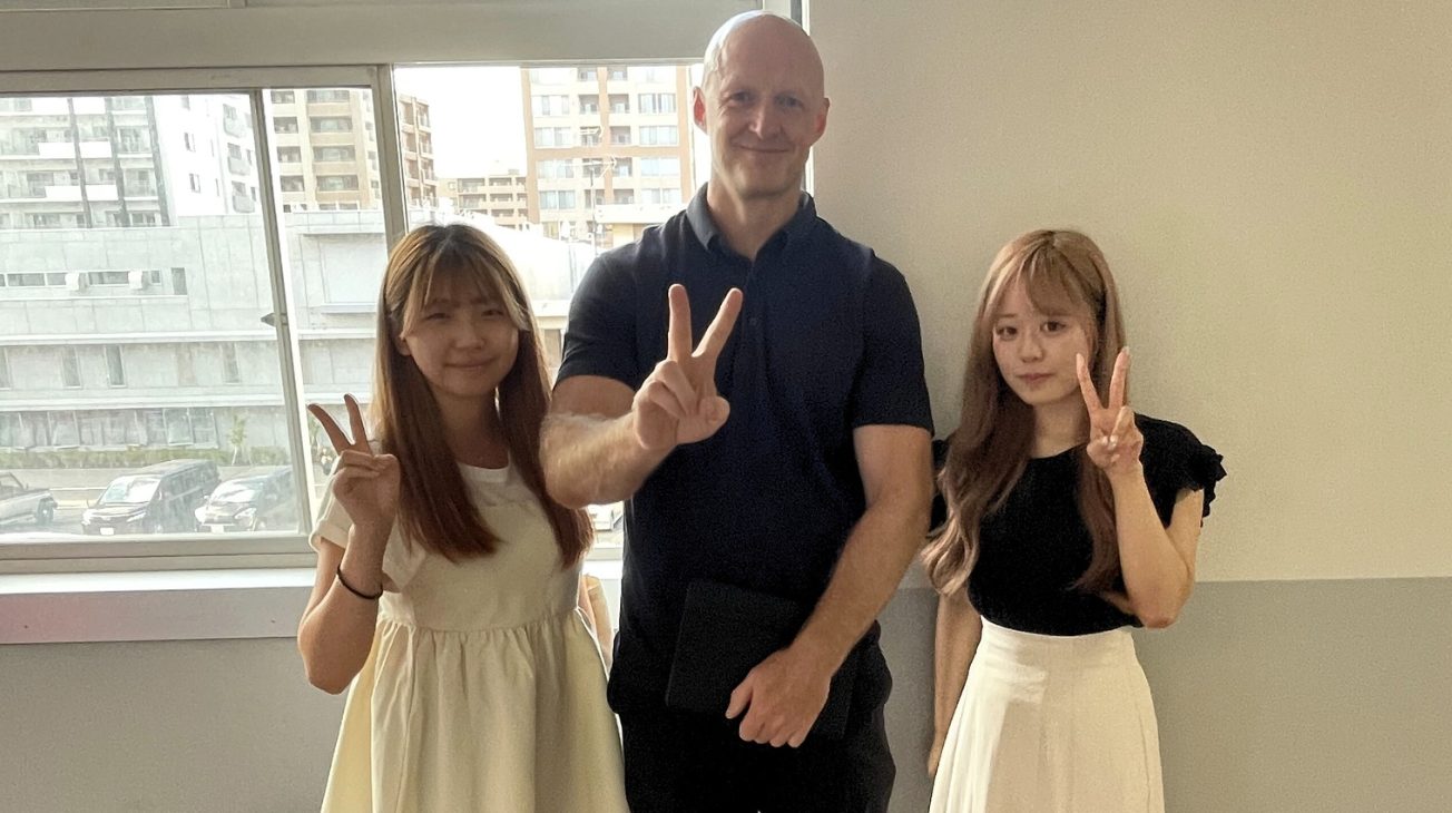 「あっという間の訪問時間！今度はさらに成長した姿を」川村 美羽さんと望月 七夕夏さんが札幌静修高校　ターカス先生を訪問